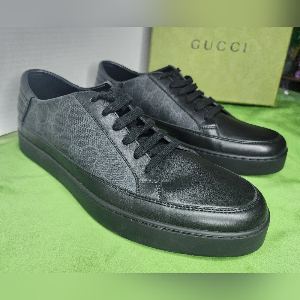Gucci Sneakers Size 9